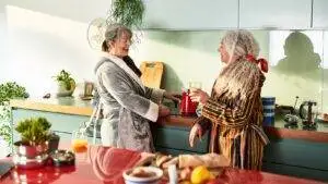 The Surprising Trend of Retirees Renting Out Rooms: Pros, Cons, and Tips
