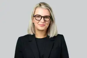 From Paycheck to Portfolio: How Women Executives Can Turn Compensation Packages Into Generational Wealth